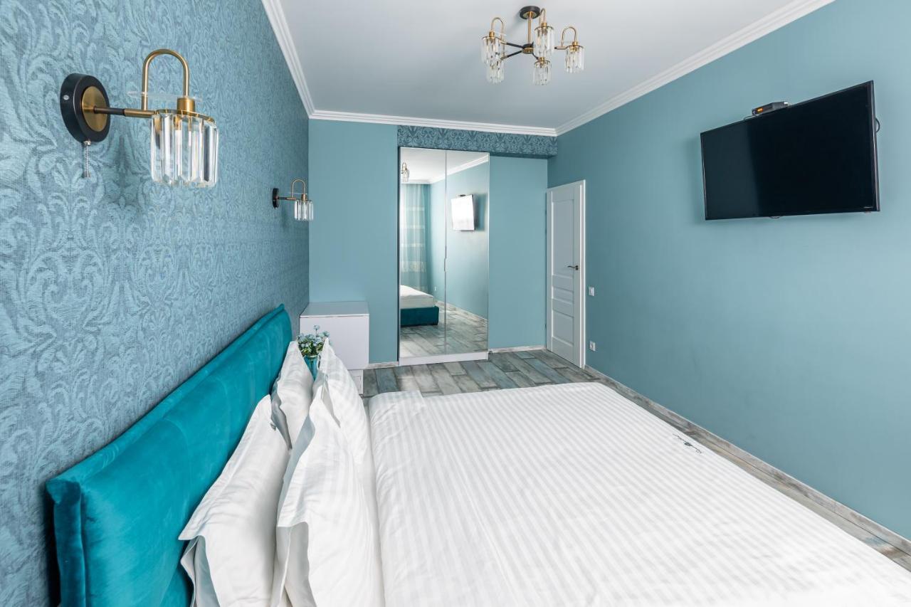 Appartement Romari Вічева 1 à Lviv Extérieur photo