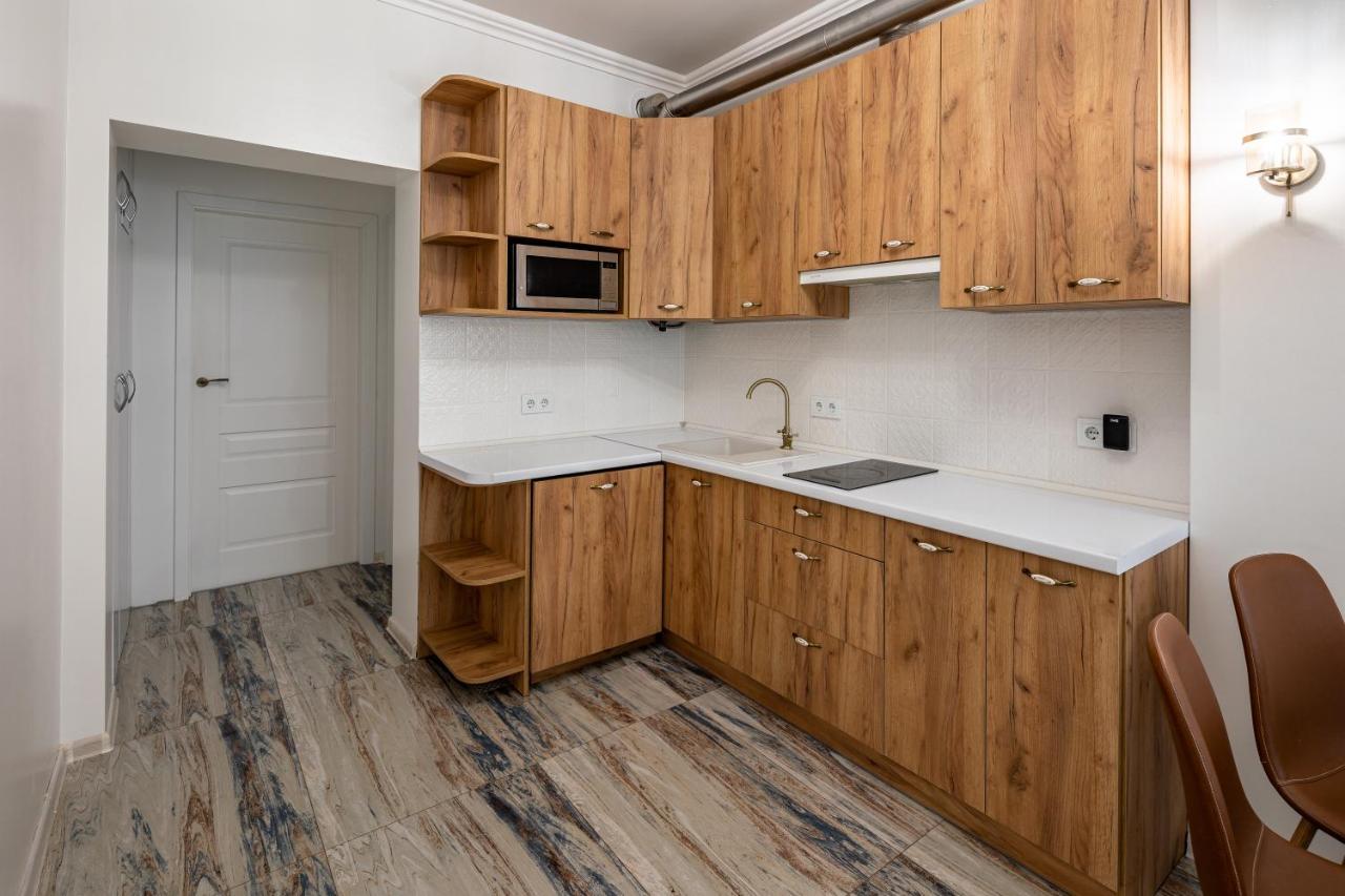 Appartement Romari Вічева 1 à Lviv Extérieur photo