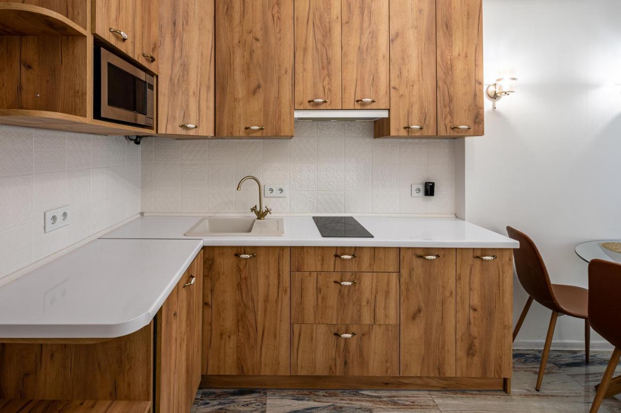 Appartement Romari Вічева 1 à Lviv Extérieur photo